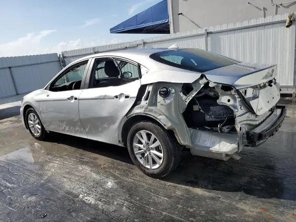 4T1DAACK5SU060154 2025 TOYOTA CAMRY - Image 2