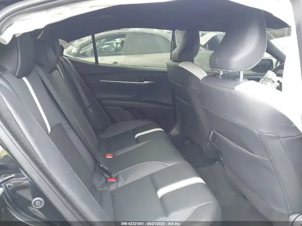 4T1DAACK5SU063880 2025 TOYOTA CAMRY - Image 8