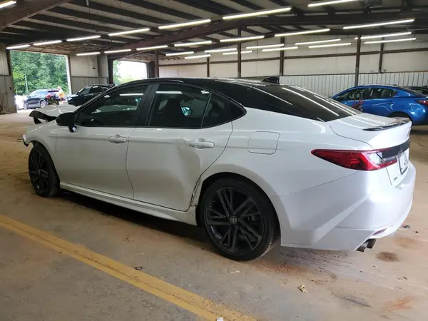 4T1DAACK5SU064382 2025 TOYOTA CAMRY - Image 2