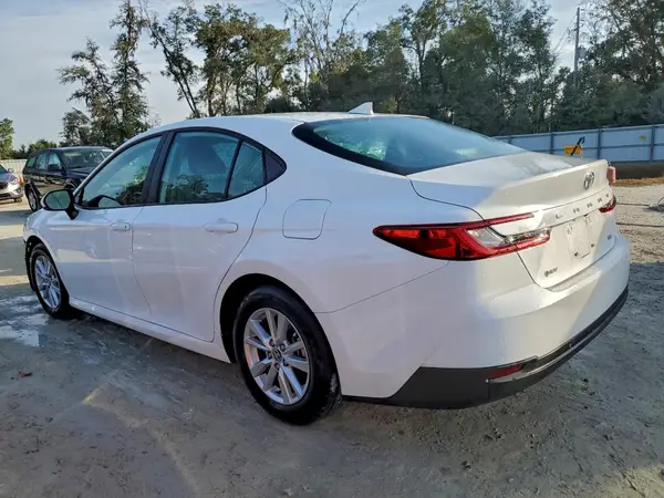 4T1DAACK5SU066536 2025 TOYOTA CAMRY - Image 2