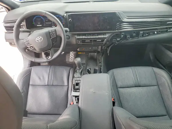 4T1DAACK5SU067105 2025 TOYOTA CAMRY - Image 8