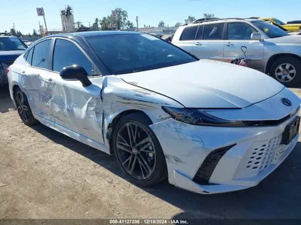 4T1DAACK5SU067329 2025 TOYOTA CAMRY - Image 1