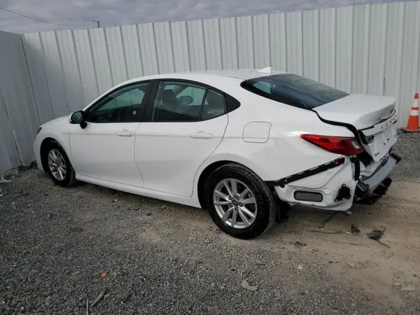 4T1DAACK5SU067427 2025 TOYOTA CAMRY - Image 2