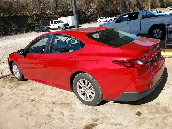 4T1DAACK5SU070599 2025 TOYOTA CAMRY - Image 2
