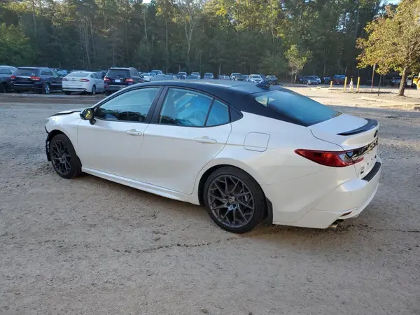 4T1DAACK5SU073910 2025 TOYOTA CAMRY - Image 2