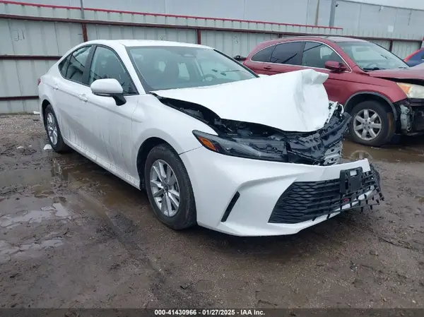 4T1DAACK5SU075091 2025 TOYOTA CAMRY - Image 1