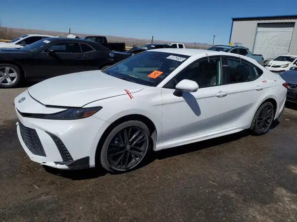 4T1DAACK5SU075172 2025 TOYOTA CAMRY - Image 1