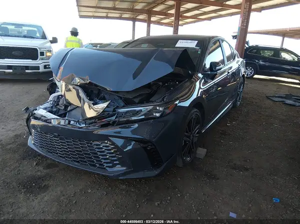 4T1DAACK5SU076385 2025 TOYOTA CAMRY - Image 2