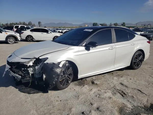 4T1DAACK5SU082381 2025 TOYOTA CAMRY - Image 1