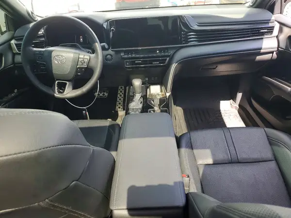 4T1DAACK5SU082445 2025 TOYOTA CAMRY - Image 8