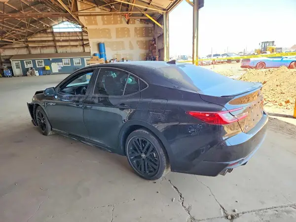 4T1DAACK5SU084101 2025 TOYOTA CAMRY - Image 2