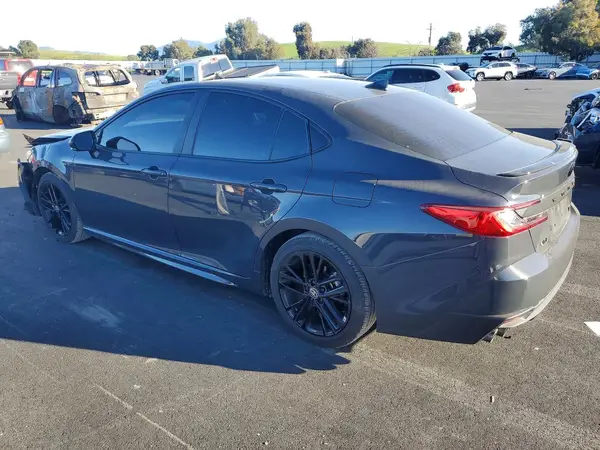 4T1DAACK5SU086270 2025 TOYOTA CAMRY - Image 2