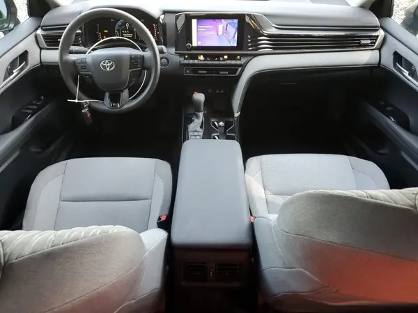 4T1DAACK5SU086396 2025 TOYOTA CAMRY - Image 8