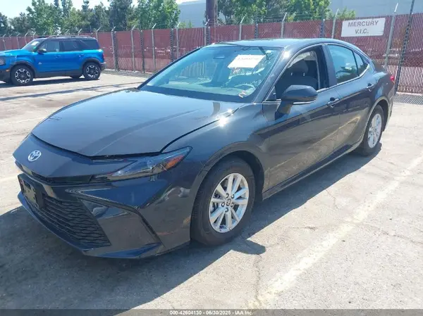 4T1DAACK5SU089105 2025 TOYOTA CAMRY - Image 2