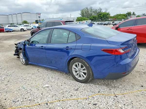 4T1DAACK5SU094675 2025 TOYOTA CAMRY - Image 2