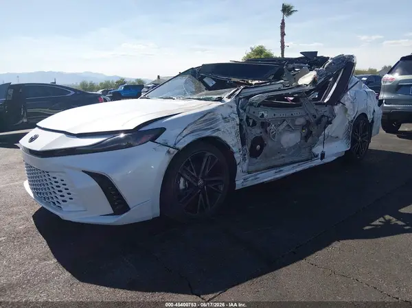 4T1DAACK5SU097303 2025 TOYOTA CAMRY - Image 2