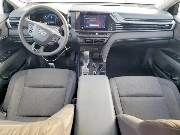 4T1DAACK5SU102595 2025 TOYOTA CAMRY - Image 8