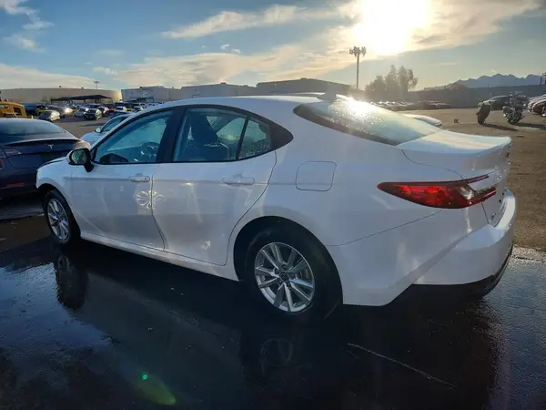 4T1DAACK5SU103441 2025 TOYOTA CAMRY - Image 2