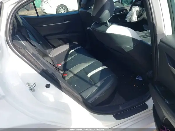4T1DAACK5SU104217 2025 TOYOTA CAMRY - Image 8