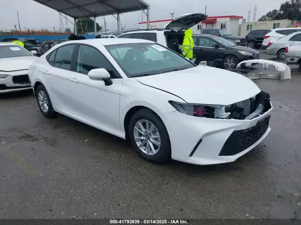 4T1DAACK5SU107117 2025 TOYOTA CAMRY - Image 1