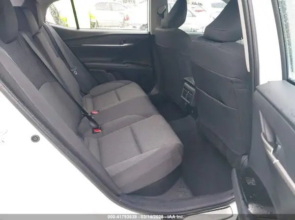 4T1DAACK5SU107117 2025 TOYOTA CAMRY - Image 8