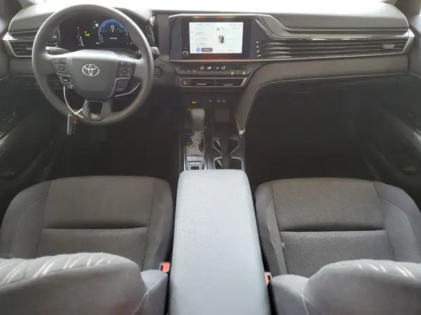 4T1DAACK5SU107537 2025 TOYOTA CAMRY - Image 8