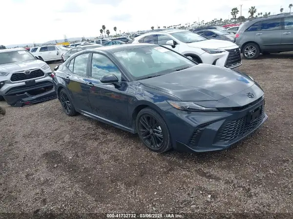 4T1DAACK5SU111104 2025 TOYOTA CAMRY - Image 1