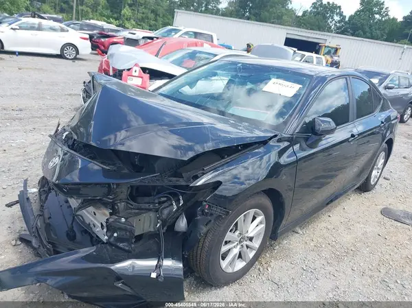 4T1DAACK5SU117520 2025 TOYOTA CAMRY - Image 2