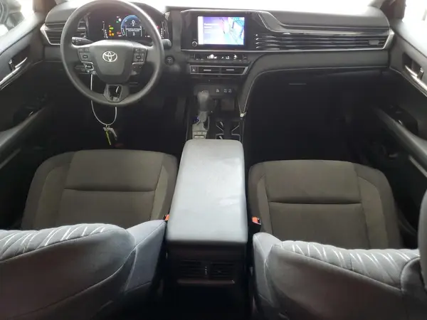 4T1DAACK5SU118490 2025 TOYOTA CAMRY - Image 8