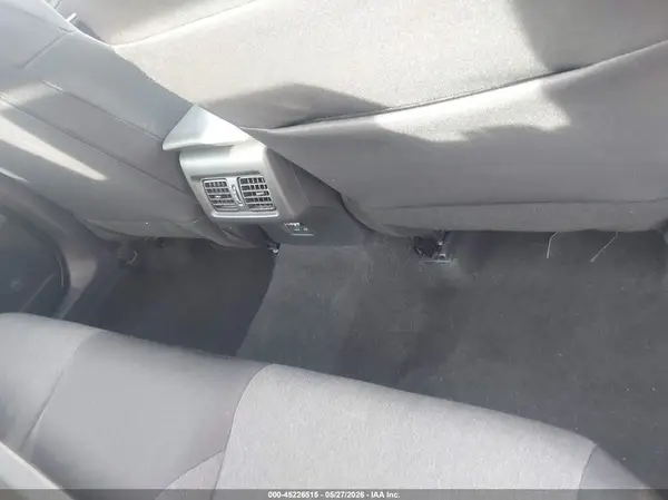 4T1DAACK5SU119445 2025 TOYOTA CAMRY - Image 8