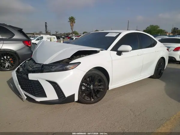4T1DAACK5SU120188 2025 TOYOTA CAMRY - Image 2