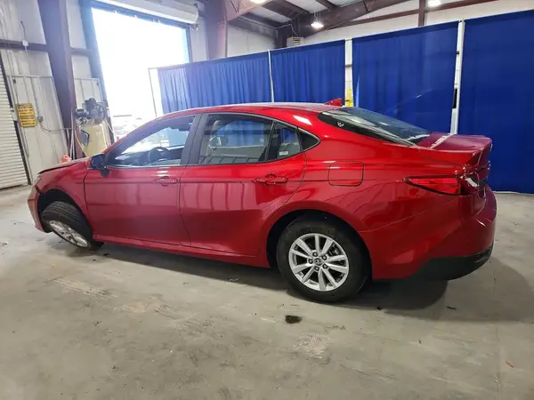 4T1DAACK5SU121048 2025 TOYOTA CAMRY - Image 2