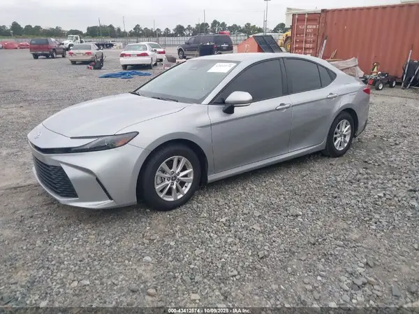 4T1DAACK5SU122667 2025 TOYOTA CAMRY - Image 2