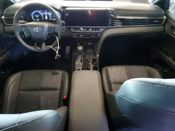 4T1DAACK5SU128095 2025 TOYOTA CAMRY - Image 8
