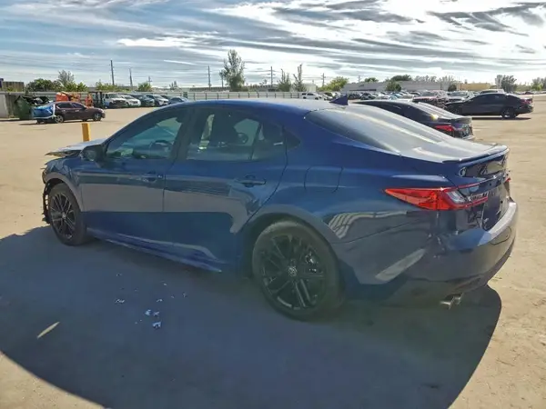 4T1DAACK5SU134124 2025 TOYOTA CAMRY - Image 2