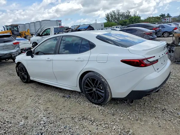 4T1DAACK5SU135161 2025 TOYOTA CAMRY - Image 2