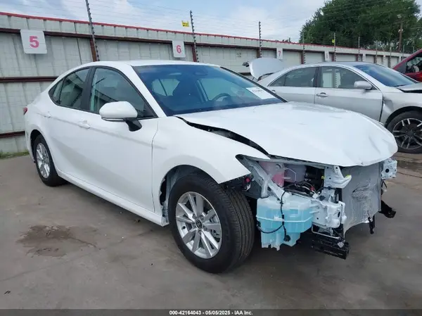 4T1DAACK5SU140182 2025 TOYOTA CAMRY - Image 1