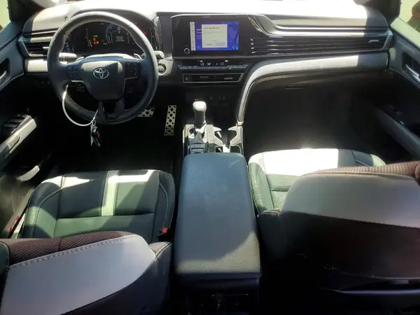 4T1DAACK5SU141980 2025 TOYOTA CAMRY - Image 8
