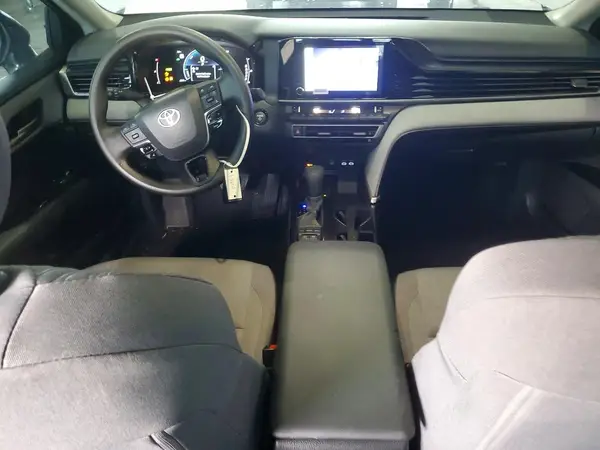 4T1DAACK5SU146628 2025 TOYOTA CAMRY - Image 8