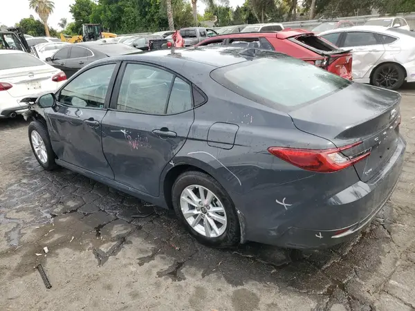 4T1DAACK5SU147407 2025 TOYOTA CAMRY - Image 2