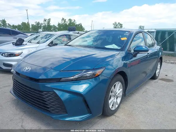 4T1DAACK5SU151781 2025 TOYOTA CAMRY - Image 2