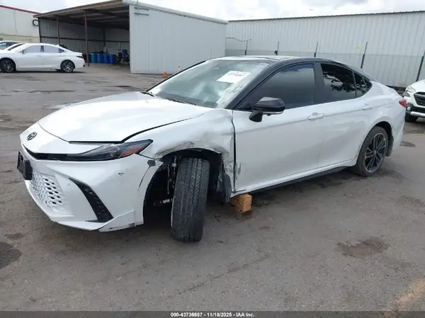 4T1DAACK5SU162117 2025 TOYOTA CAMRY - Image 2