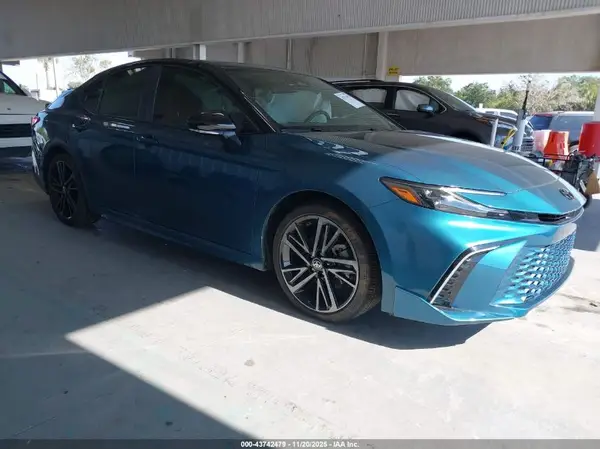 4T1DAACK5SU162649 2025 TOYOTA CAMRY - Image 1