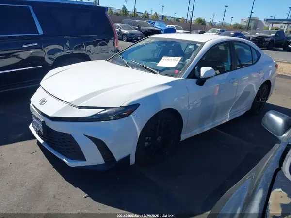 4T1DAACK5SU166393 2025 TOYOTA CAMRY - Image 2
