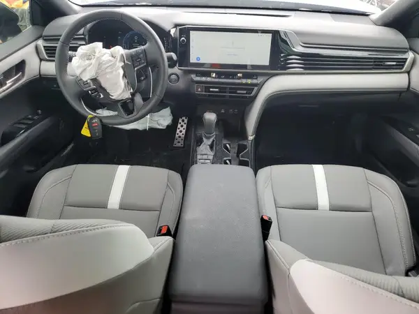 4T1DAACK5SU166488 2025 TOYOTA CAMRY - Image 8