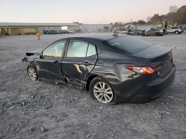 4T1DAACK5SU167947 2025 TOYOTA CAMRY - Image 2