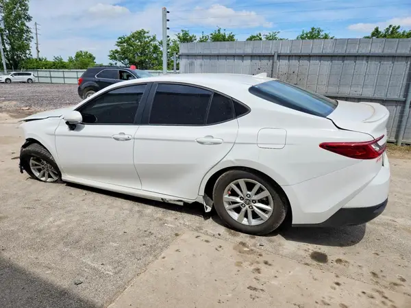 4T1DAACK5SU168497 2025 TOYOTA CAMRY - Image 2