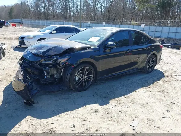 4T1DAACK5SU175157 2025 TOYOTA CAMRY - Image 2