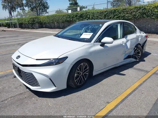 4T1DAACK5SU175725 2025 TOYOTA CAMRY - Image 2