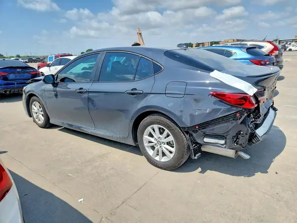 4T1DAACK5SU181668 2025 TOYOTA CAMRY - Image 2